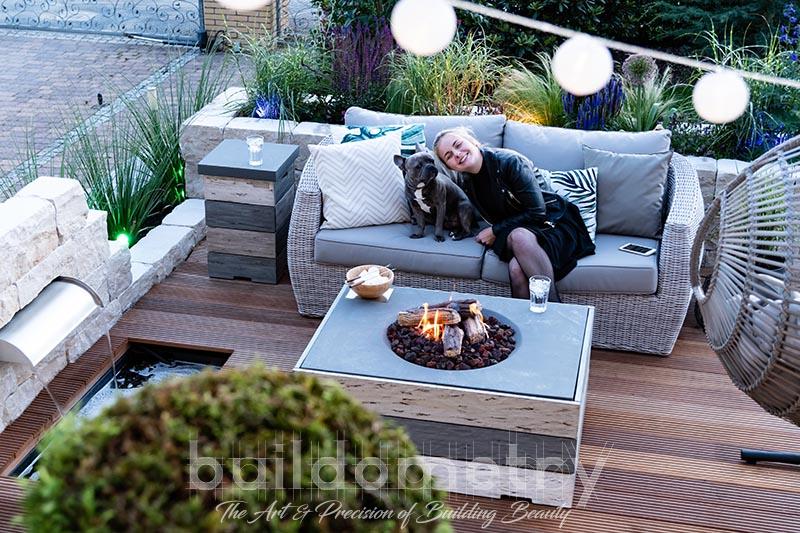 Why You Should Choose A Gas Fire Pit For Your Backyard