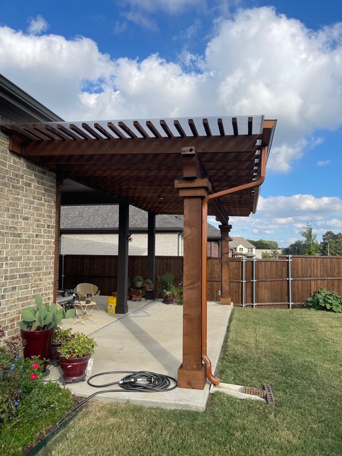 How Pergolas Can Enhance Your Yard