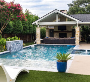 Dallas Outdoor Living pool, outdoor kitchen