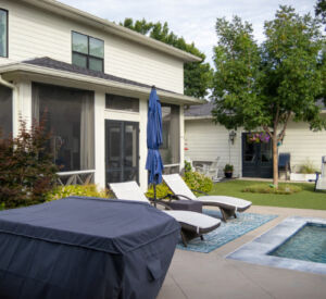 Dallas Outdoor Living pool, outdoor kitchen