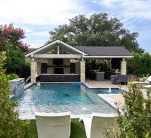 Dallas Outdoor Living pool, outdoor kitchen