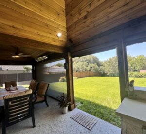Outdoor living screens by Buildometry in North Texas
