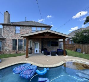 Hampton Dr patio cover